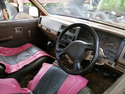 ขายนิสสัน บิ๊กเอ็มแคบเล็ก แซสซีสวย