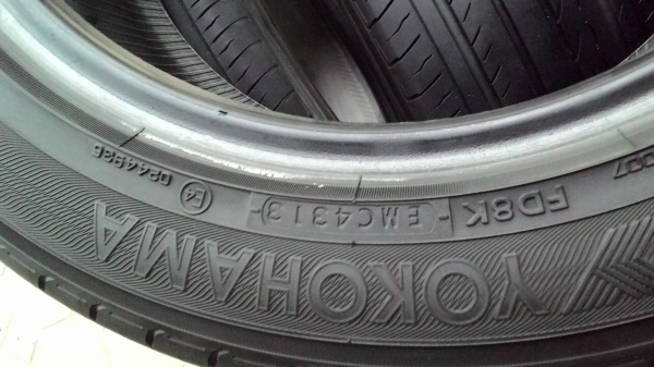 205/55R16 YOKOHAMA.Advan dbdacibel ปี2013ชุด 4 เส้น line 0814273941 205/55R16 YOKOHAMA.Advan dbdacibel ปี2013ชุด 4 เส้น line 0814273941