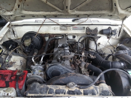 ขาย ฮีโร่ แค๊ป ปี90 เครื่อง2L ราคา36000฿ ขาย ฮีโร่ แค๊ป ปี90 เครื่อง2L ราคา36000฿