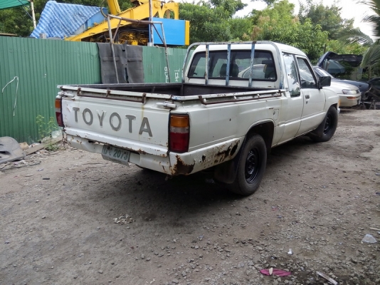 ขาย ฮีโร่ แค๊ป ปี90 เครื่อง2L ราคา36000฿ ขาย ฮีโร่ แค๊ป ปี90 เครื่อง2L ราคา36000฿