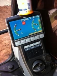 แม็กโฮลมือสอง, Komatsu PC200-8 ทำงาน 1x,xxx ชม.