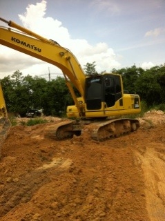 แม็กโฮลมือสอง, Komatsu PC200-8 ทำงาน 1x,xxx ชม.