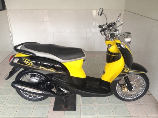 Fino รถบ้าน ใช้น้อย วิ่ง9000 ปลายปี55 (ของแถม 4 รายการ)