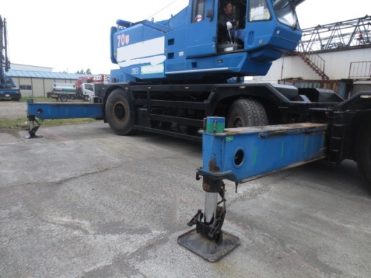 ขายรถเครน KATO KR70H ขายรถเครน KATO KR70H