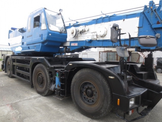 ขายรถเครน KATO KR70H ขายรถเครน KATO KR70H