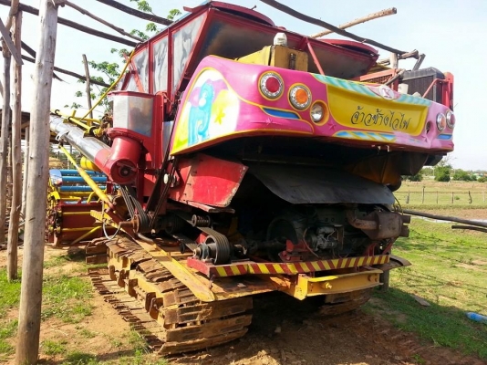 ขายรถเกี่ยวข้าว เกษตรพัฒนา รุ่นปลดหนี้ อุ้ม2.5ตัน เครื่อง195แรง เครื่องดี ทำงานเร็ว สภาพพร้อมใช้งาน สนใจโทร 090-8588220คุณนะ 093-3258446คุณบิว ID:narong498 หรือเข้าดูสินค้าอื่นๆได้ที่ www.truck.in.th/498 หรือเพจFacebook ณรงค์ ซื้อขายรถมือสอง (เว็บไซต์ส่วน