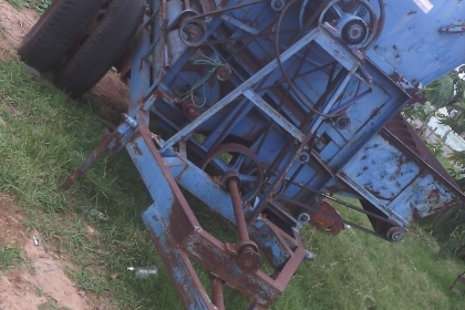 เครื่องนวดข้าว+ข้าวโพดแปดฟุตราคา55000