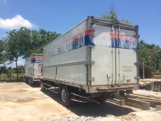 ขายครับ 6ล้อเดก้า. มี2คันครับ ขายครับ 6ล้อเดก้า. มี2คันครับ