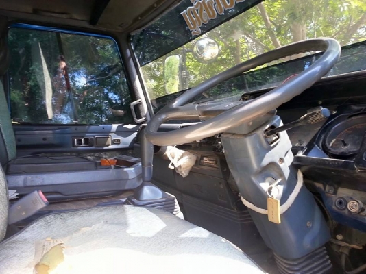 ขายดั้ม5คิว ร็อกกี้195แรง เครื่องดี แคชซีสวย พ.เพาเวอร์ เบรกทิฟฟี่ ภายในสวย แอร์เย็น สภาพพร้อมใช้งาน เอกสารพร้อมโอน สนใจโทร 090-8588220คุณนะ 093-3258446คุณบิว ID:narong498 หรือเข้าดูสินค้าอื่นๆได้ที่ www.truck.in.th/498 หรือเพจFacebook ณรงค์ ซื้อขายรถมือส