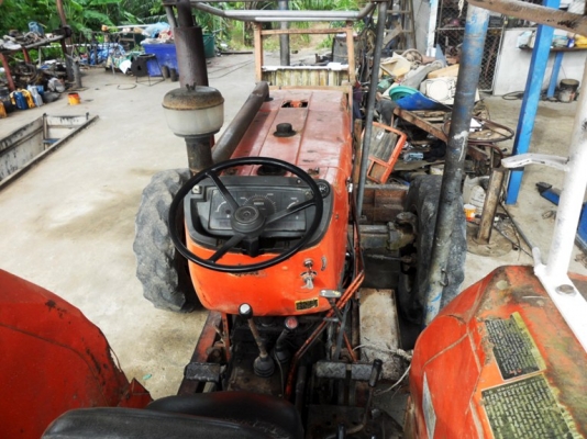 ขายด่วนรถไถ Kubota M8030 พร้อมใช้งาน ขายด่วนรถไถ Kubota M8030 พร้อมใช้งาน