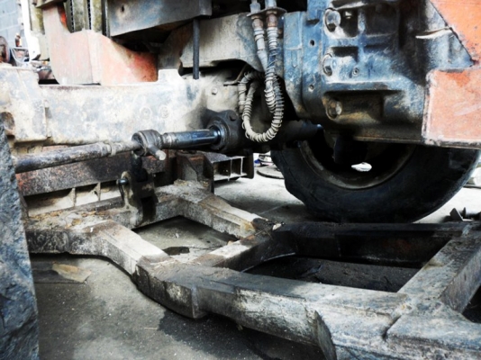 ขายด่วนรถไถ Kubota M8030 พร้อมใช้งาน ขายด่วนรถไถ Kubota M8030 พร้อมใช้งาน