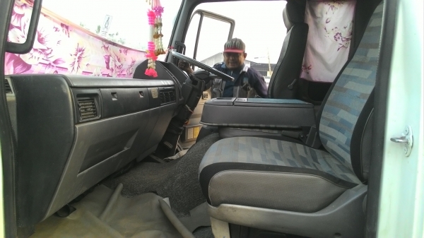 แสงฟ้าเต้นรถ///ขายรถพ่วงHINO-3M ดั้มแม่ลูก เครื่องM10C-240แรงม้า ปี2544 ยางเต็ม