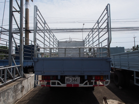 ขาย รถหกล้อ ISUZU NQR ยาว 5.5 เมตร สภาพพร้อมใช้งาน ขาย รถหกล้อ ISUZU NQR ยาว 5.5 เมตร สภาพพร้อมใช้งาน