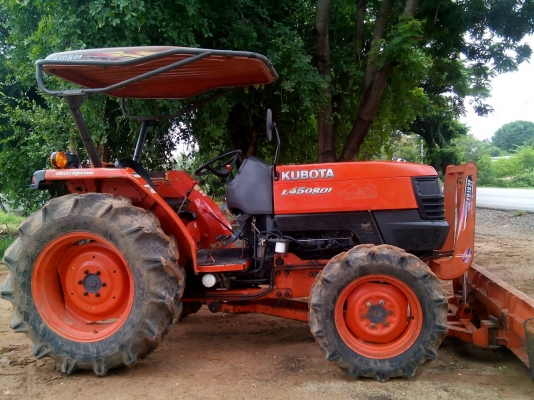 ขายรถไถคูโบต้า4508 di ใบมีดดันหน้าผาล6และโรตารี่หลังพร้อมใช้งาน