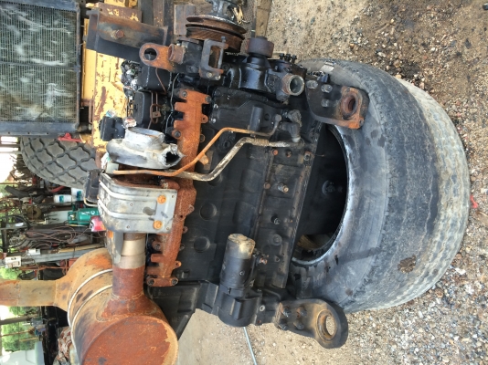 KOMATSU PC200 รุ่น 7 ตัดลงจากรถ 200000  บาท