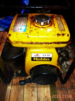 เครื่องสูบน้ำโรบิน  japan  สวยๆๆเติมน้ำมัน ใช้งานได้เลยครับ