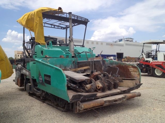 VOGELE SUPER 1900 ปี 2000 1290ชม. รถอยู่ยุโรป หากท่านสามารถรอของได้ติดต่อมาคุยกันได้เลยครับ