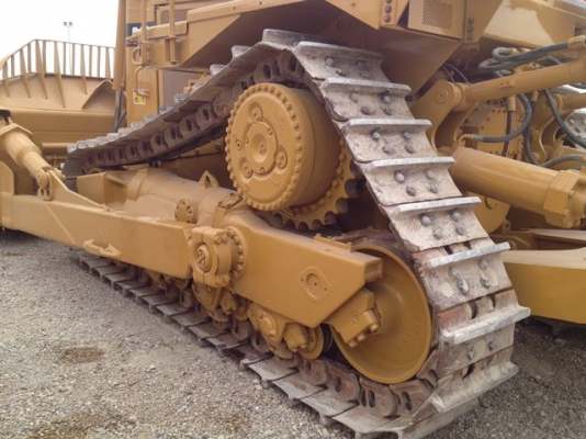 CAT D9R ปี2003 12465ชม.รถอยู่ยุโรป หากท่านสามารถรอของได้ติดต่อมาคุยกันได้เลยครับ CAT D9R ปี2003 12465ชม.รถอยู่ยุโรป หากท่านสามารถรอของได้ติดต่อมาคุยกันได้เลยครับ