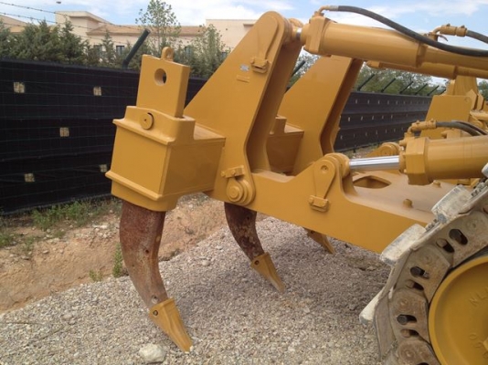 CAT D9R ปี2003 12465ชม.รถอยู่ยุโรป หากท่านสามารถรอของได้ติดต่อมาคุยกันได้เลยครับ CAT D9R ปี2003 12465ชม.รถอยู่ยุโรป หากท่านสามารถรอของได้ติดต่อมาคุยกันได้เลยครับ