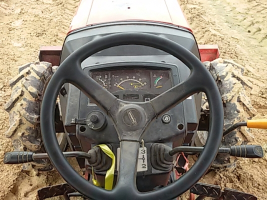 ยันม่าร์ EF453T เล่มทะเบียนพร้อมอุปกรณ์2ชิ้นครับ