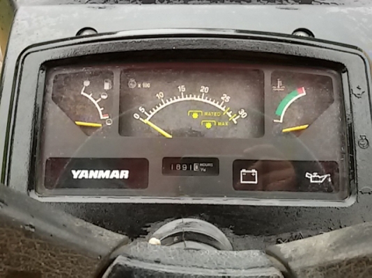 ยันม่าร์ EF453T เล่มทะเบียนพร้อมอุปกรณ์2ชิ้นครับ