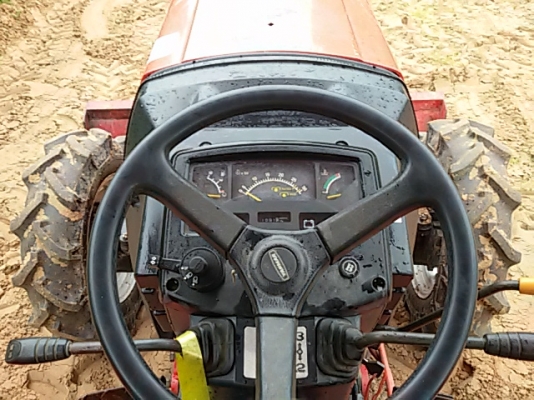 ยันม่าร์ EF453T เล่มทะเบียนพร้อมอุปกรณ์2ชิ้นครับ