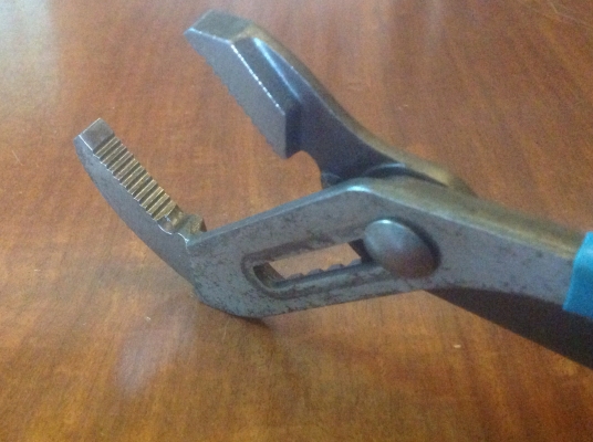 ขายคีมคอม้า คอเลื่อน Channellock 440 ขนาด 12" ขายคีมคอม้า คอเลื่อน Channellock 440 ขนาด 12"