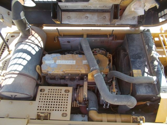 CAT 330C  ปี2005 13253ชม.รถอยู่ยุโรป หากท่านสามารถรอของได้ติดต่อมาคุยกันได้เลยครับ