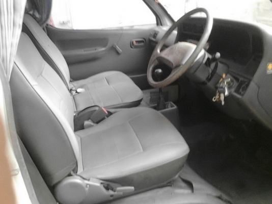 ขาย รถตู้โตโยต้า