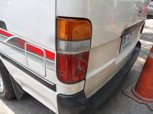 ขาย รถตู้โตโยต้า