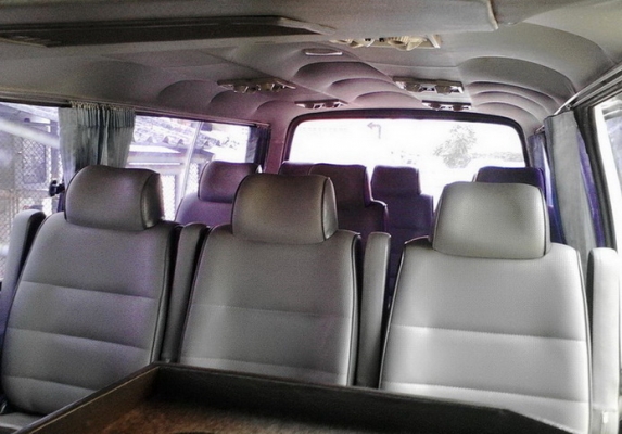 ขาย รถตู้โตโยต้า