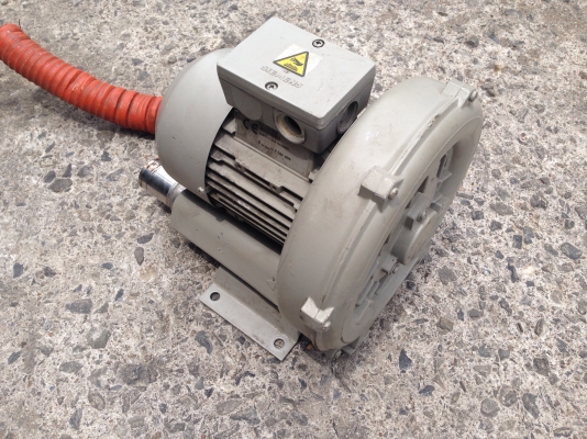 ขายริงโบวเวอร์ Siemens 0.5HP. 380V ดูด-เป่า สภาพสวยเดิมๆ พร้อมใช้งาน