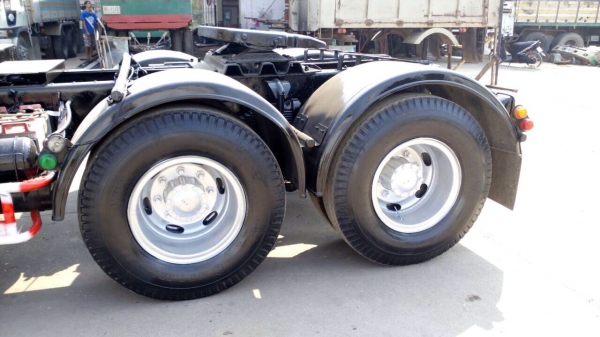 ขายหัวลาก Isuzu Deca GXZ  270เทอร์โบ , NGVหัวฉีด , พร้อมใช้งาน
