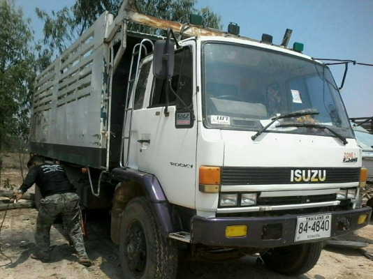 เครื่อง175ล๊อคกี้ เกียร์210ช่วงล่าง210ดั้ม2เพลา เครื่อง175ล๊อคกี้ เกียร์210ช่วงล่าง210ดั้ม2เพลา