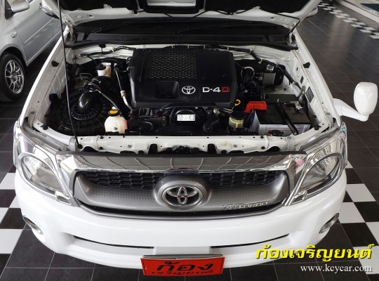 TOYOTA VIGO PRERUNNER 4ประตู 3.0E ปี 2011