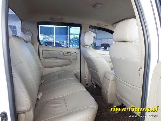 TOYOTA VIGO PRERUNNER 4ประตู 3.0E ปี 2011