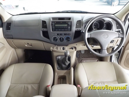 TOYOTA VIGO PRERUNNER 4ประตู 3.0E ปี 2011