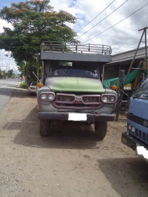 สิบล้อเพลาเดียว ฮีโน่ เครื่อง 185 แรง บรรทุกแบคโฮขนาด 200 ได้