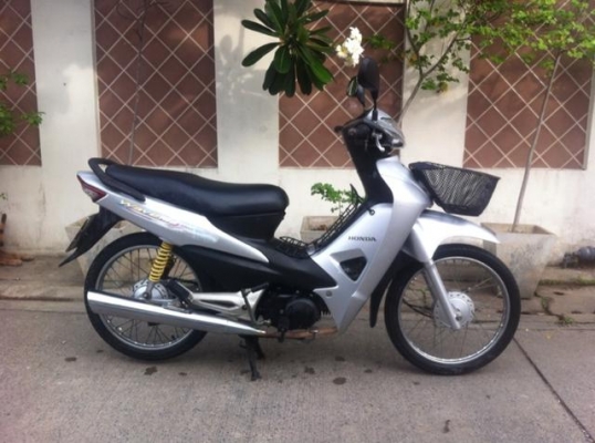 Honda Wave 100s Ubox สีเทา ดำ มือเดียว สวย เครื่องแน่น Honda Wave 100s Ubox สีเทา ดำ มือเดียว สวย เครื่องแน่น