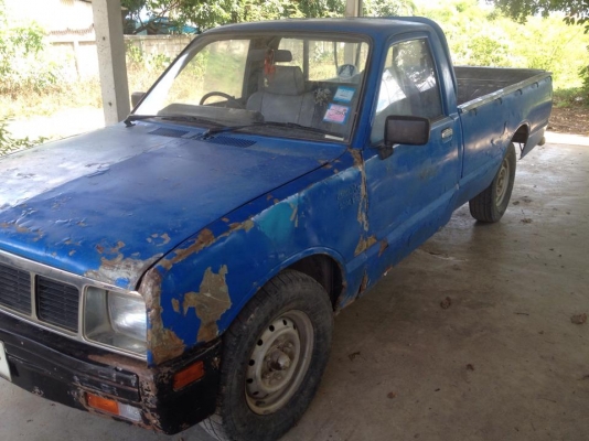 ขายอีซูซู2200ปี27ทะเบียนโอน