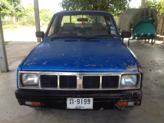 ขายอีซูซู2200ปี27ทะเบียนโอน