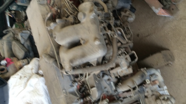 ขายเครื่อง isuzu 6HE 195 แรงม้า ขายเครื่อง isuzu 6HE 195 แรงม้า