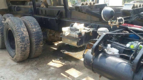 **820,000 บ.ต่อรอง/// 10ล้อ FUSO-TD 195 **ขาย MITSUBISHI FUSO-195 หลงทีดี 10ล้อ2เพลาดั้ม FUSO FN527M-TD32xx 6D16-195HP เครื่องเดิม เกียร์เดิม 10สปีด เครื่องดี แน่นดี แรง เกียร์ดี เข้าง่าย ไม่หลุดครับ ช่วงล่างใหญ่ เบรคใหญ่เพลาบุ๋มแล้ว ช่วงล่างดี แน่น คัสซี