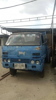 6 ล้อ สภาพสวย ราคาถูก