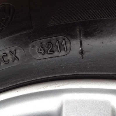 ล้อบริโอ้ 14 นิ้ว 4รู100 แถมยางมิชลิน 175-65-14 ให้ด้วย ตจว ส่งได้ครับ