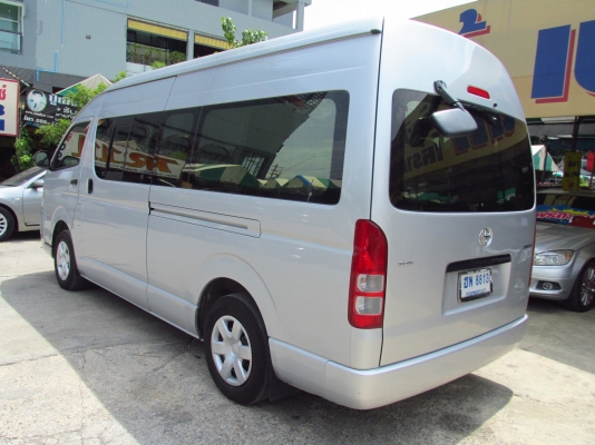 TOYOTA COMMUTER 2.5 เครื่องดีเซล รถสวย เจ้าของดูแลดี
