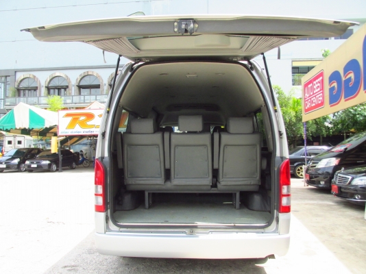 TOYOTA COMMUTER 2.5 เครื่องดีเซล รถสวย เจ้าของดูแลดี