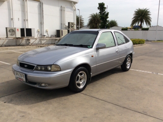 ขายรถ แดวู เน็กเซียร์ 3ประตู ปี96 เครื่องห้วฉีด 1.5 เกียร์ออโต้ ติดแก๊สLPG ถังโดนัท ไฟโปรเจ็คเตอร์ เพาเวอร์กระจกไฟฟ้า ภายในสวยมาก เครื่องเสียงจอทีวีดูได้หมด เซนเซอร์ถอยหลัง กล้องมองหลัง แอร์หนาว ตัวถังเดิมสีเต็มเงาสวยไม่มีชน แม็กใหม่14&quot; รถขับดีมากๆใช