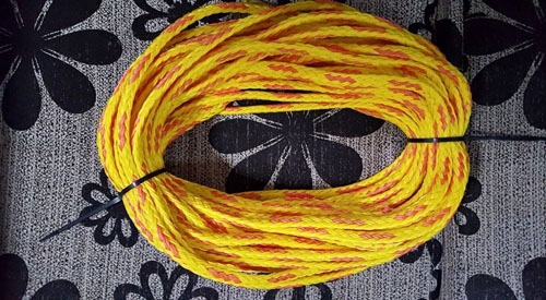 ขายเชือกลอยน้ำ เหมาะกับเล่นกีฬาทางน้ำ