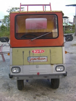 รถบรรทุกเล็ก เหมาะสำหรับขนย้ายของตามความต้องการใช้ในรีสอร์ทหรือไร่สวนใช้ได้ทั้งกลางวันและกลางคืน ระบบไฟเหมือนรถยนต์ สามารถ ดั๊มได้85,000บาท(มีวิดีโอใช้งาน) รถบรรทุกเล็ก เหมาะสำหรับขนย้ายของตามความต้องการใช้ในรีสอร์ทหรือไร่สวนใช้ได้ทั้งกลางวันและกลางคืน ระบบไฟเหมือนรถยนต์ สามารถ ดั๊มได้85,000บาท(มีวิดีโอใช้งาน)